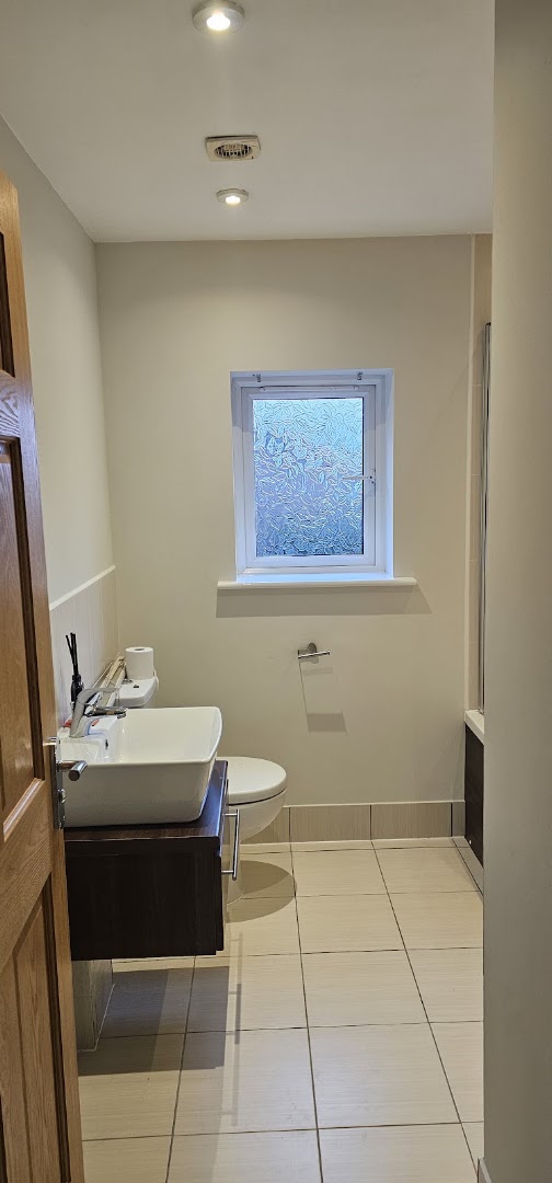 F. Decorating service · Photos 11